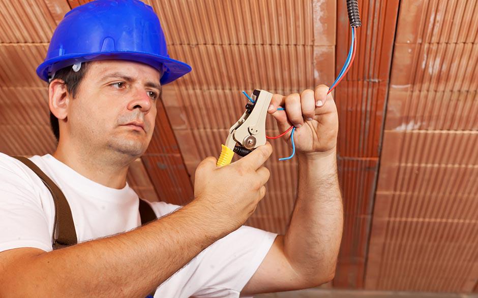 électricien de maintenance Villemomble